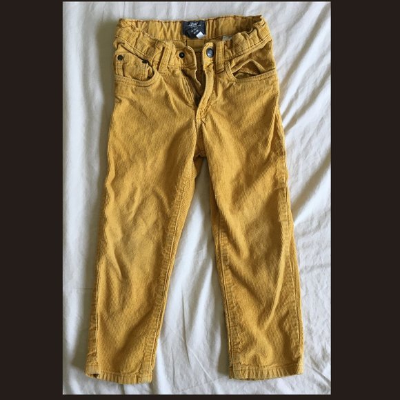 H&M corduroy pants. Boys size 3-4. - Picture 2 of 3